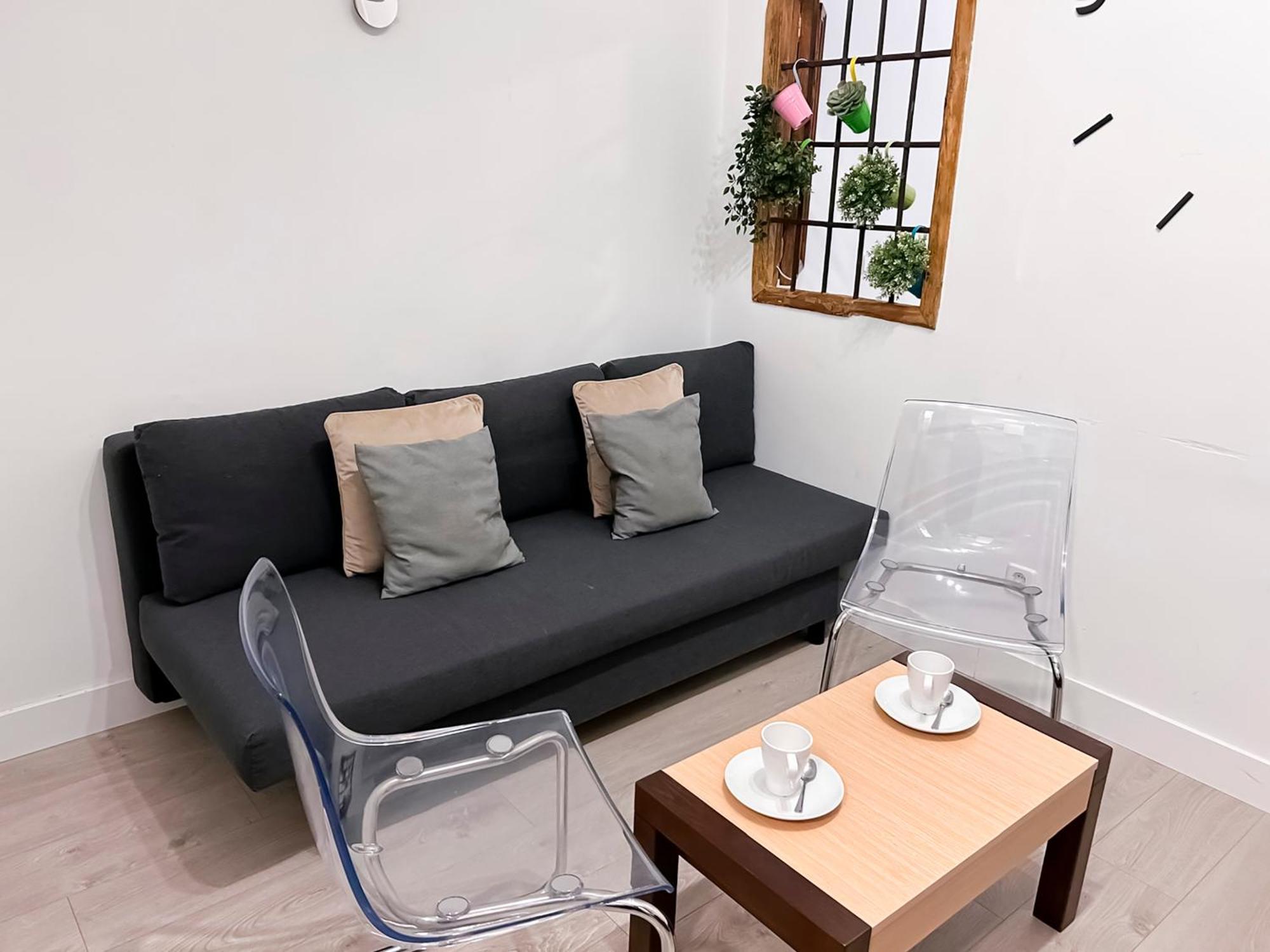 Charming Vibrant Madrid Apartment Bagian luar foto