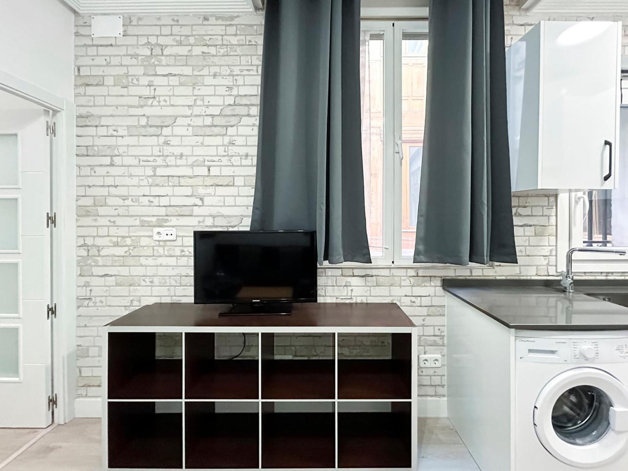 Charming Vibrant Madrid Apartment Bagian luar foto